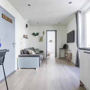 cute-affordable-1-br-minutes-from-cannes-center.fr-provencehotel.com/